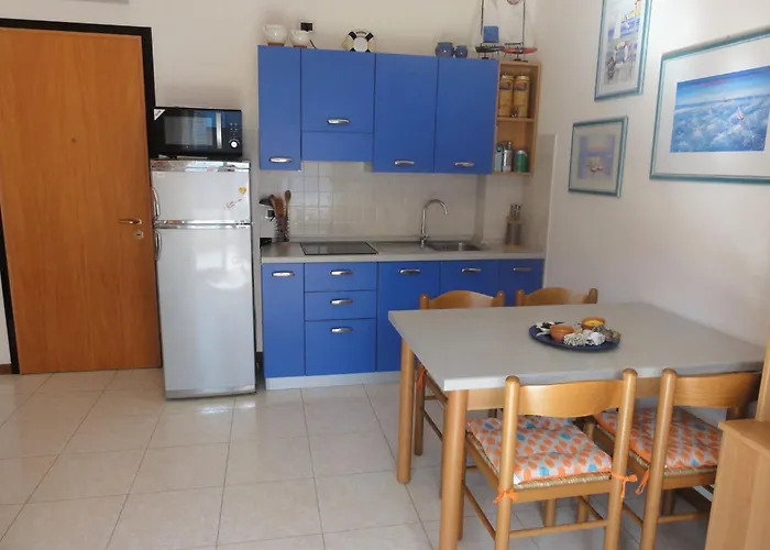 Modern With Terrace Lejlighed *